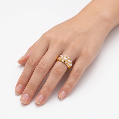 Dotted Pearl Adjustable Ring