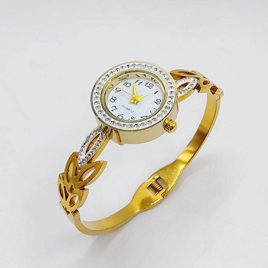 Leaf Style Openable Bangle Watch | Stainless Steel