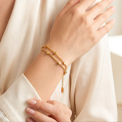 Minimalist Gold Cubes Bracelet